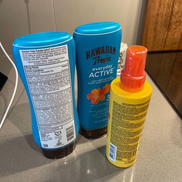 Uriage and Hawaiian sunscreen - Picture 4 of 4